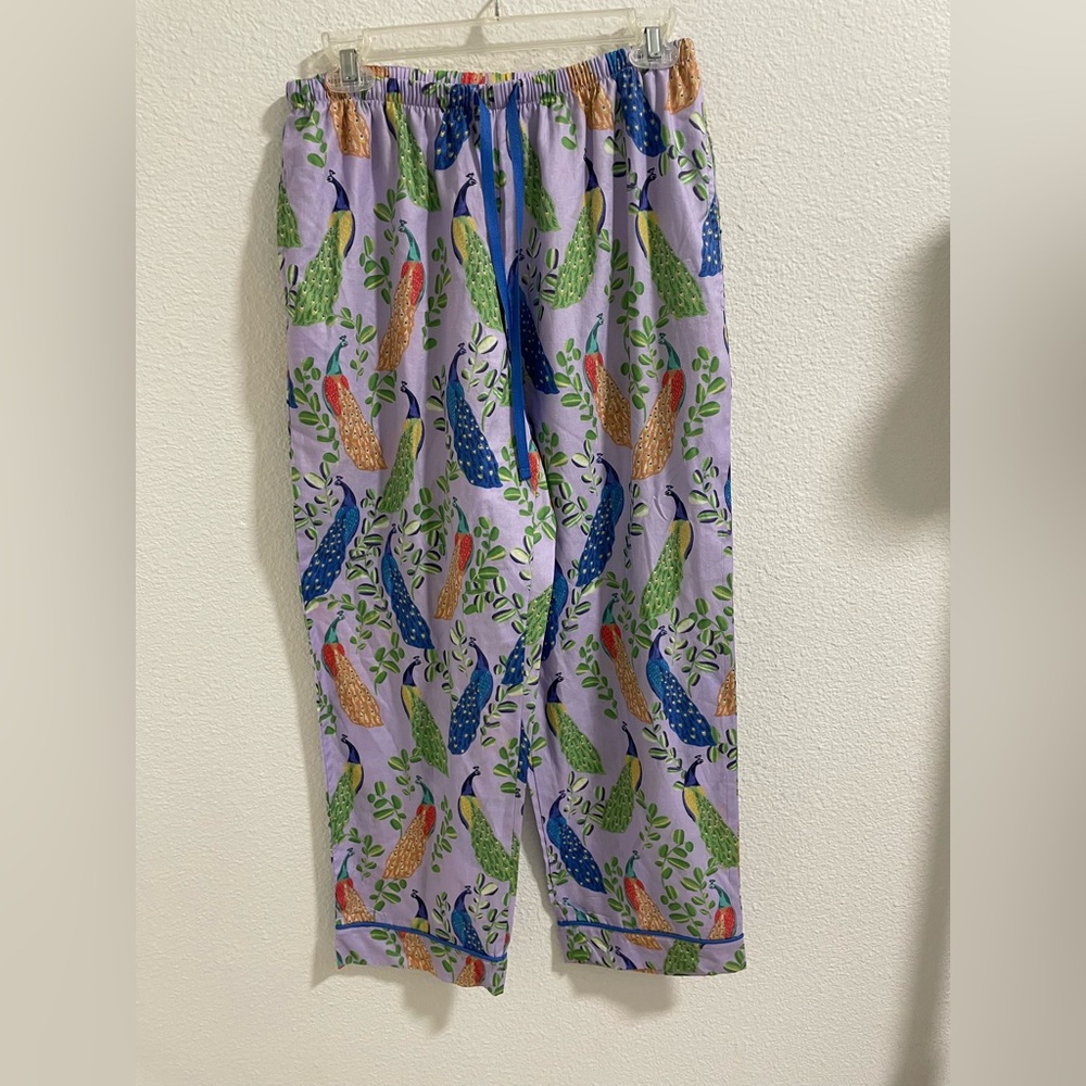 The cats women’s pajama pants